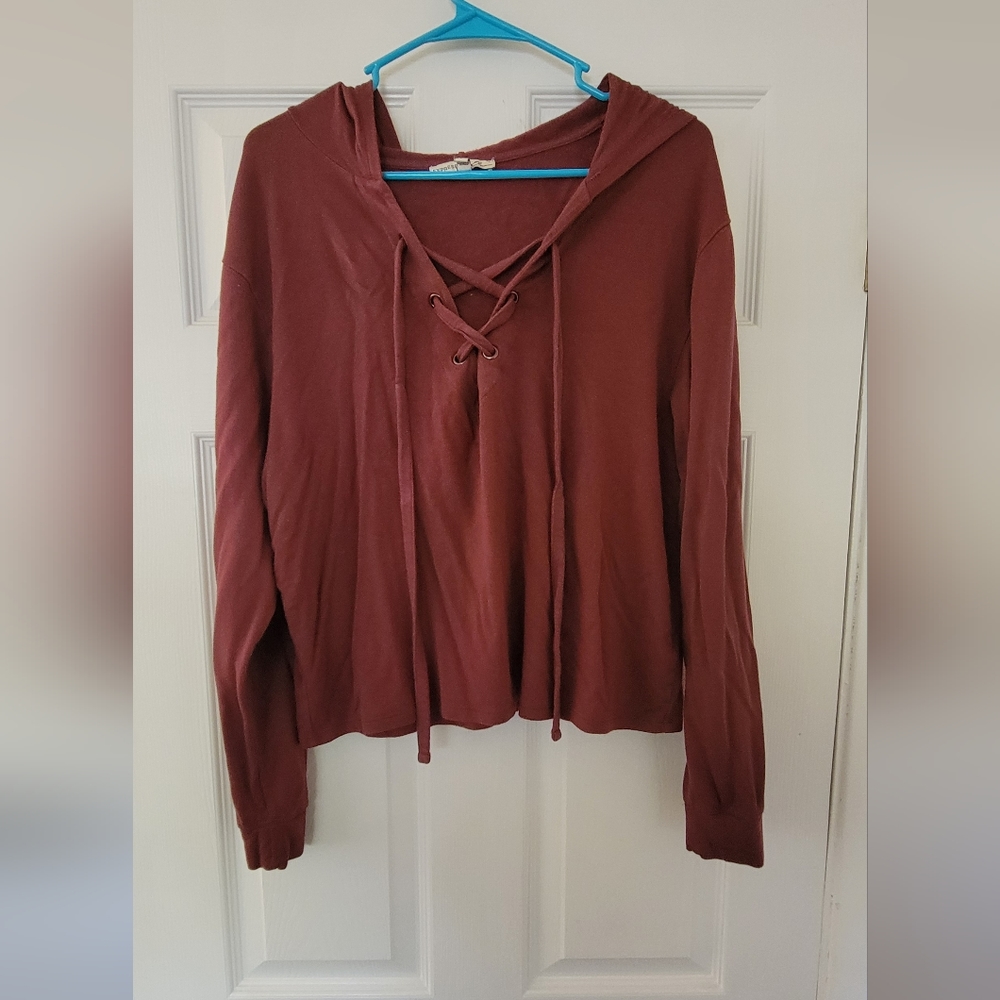 Burgundy Medium Cropped sweater with hood and tie in the front from Express